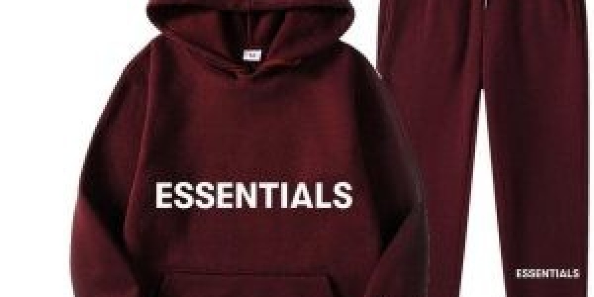 The Perfect Essential Hoodie for All-Season Comfort
