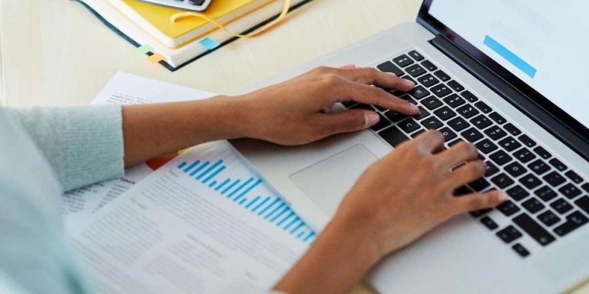 Finding the Right Dissertation Help Services