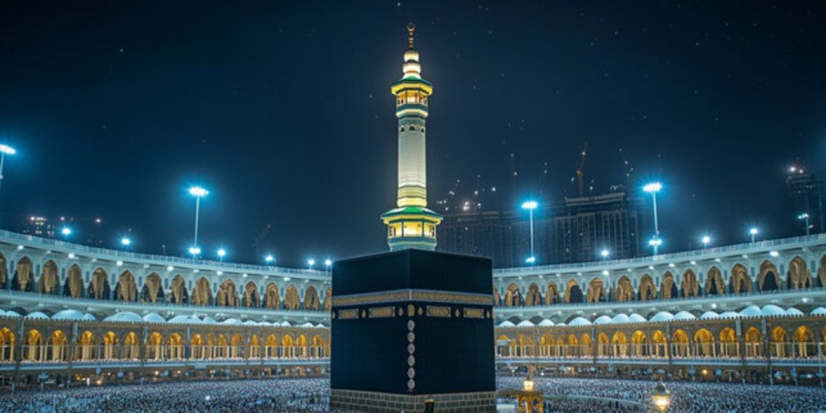 The Best Time To Perform Umrah | When To Go for UK Pilgrims