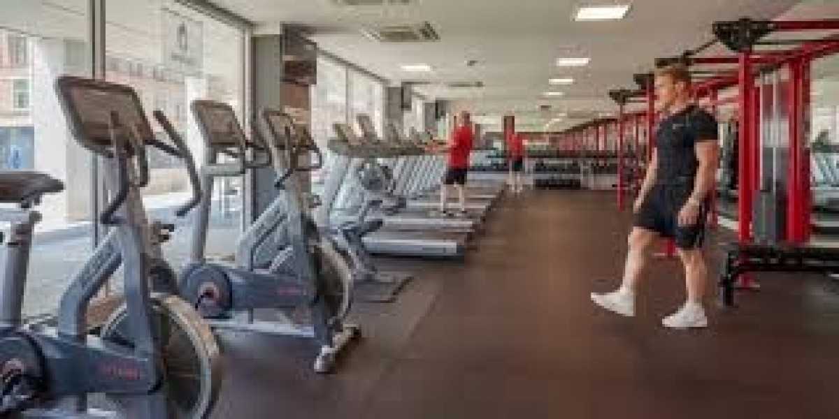 Check Out the Latest David Lloyd Gym Prices Before You Sign Up