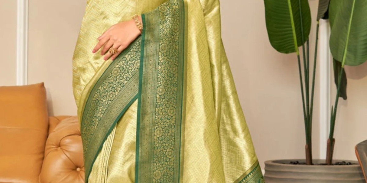Latest Saree: Contemporary Trends and Modern Style with Gulbhahar