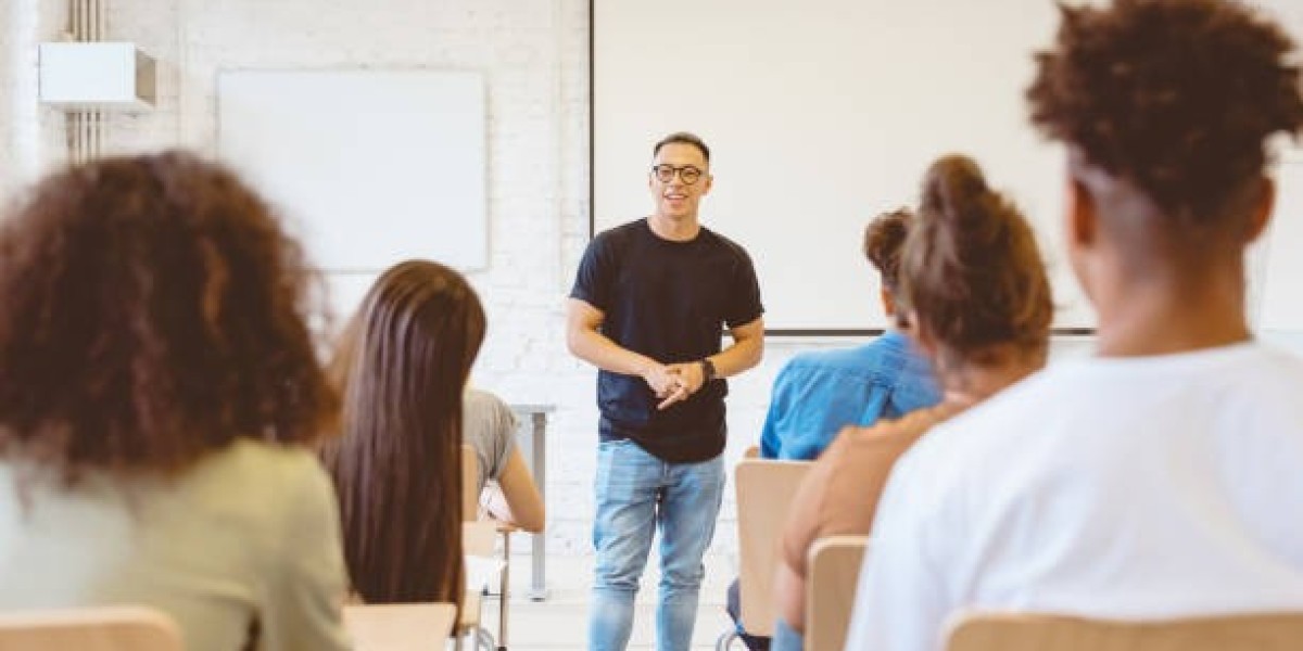 CLAT Coaching in Delhi Fees for Offline and Online Classes at BST Competitive Law