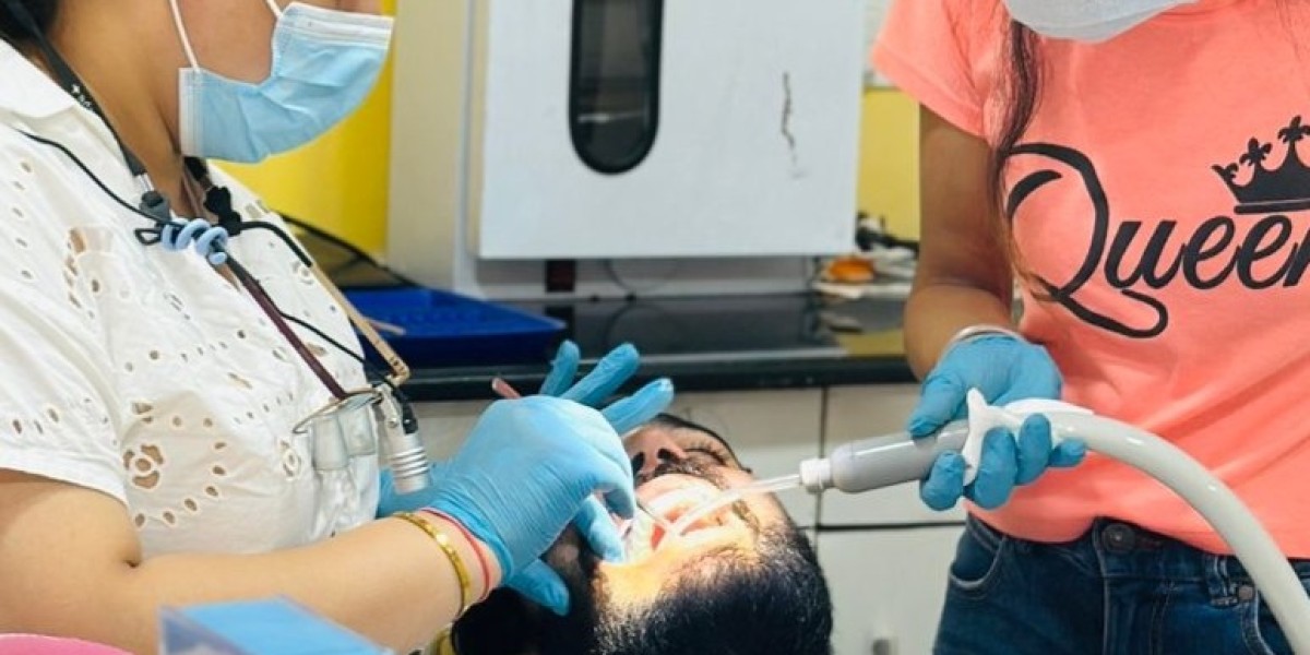 A Practical Guide to Everyday Oral Health and Confident Smiles