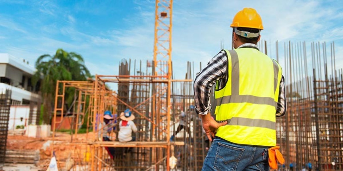 Future-Built Draft Modeling Expert Supporting Clear, Insightful Construction