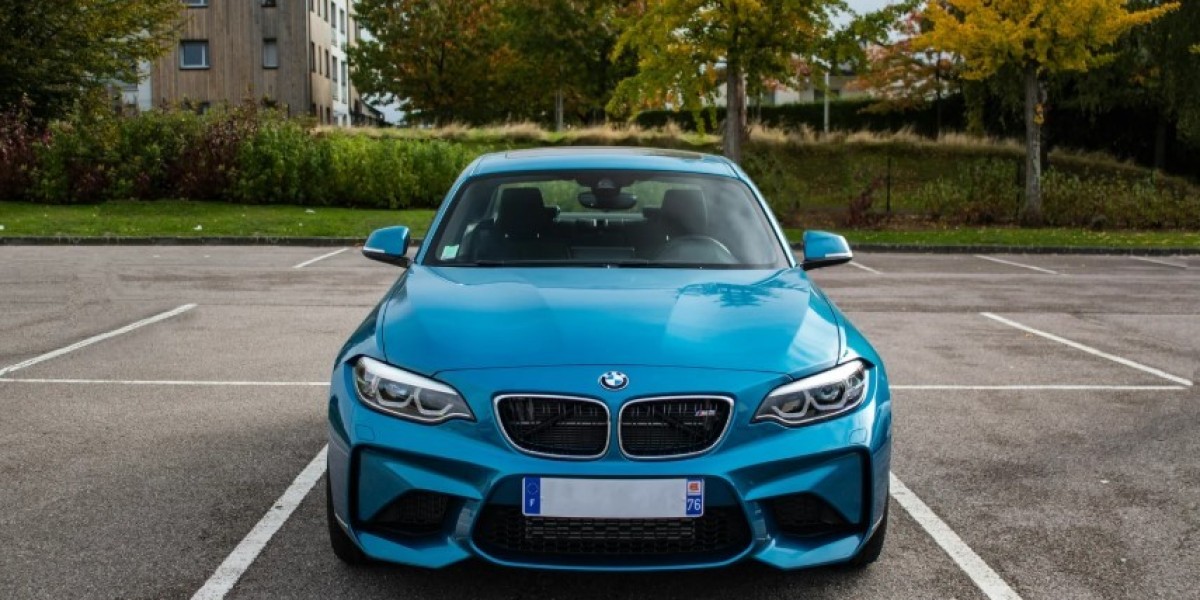 Choose Comfort & Convenience with United Car Hub: Your Trusted Car Rental Partner in Dubai