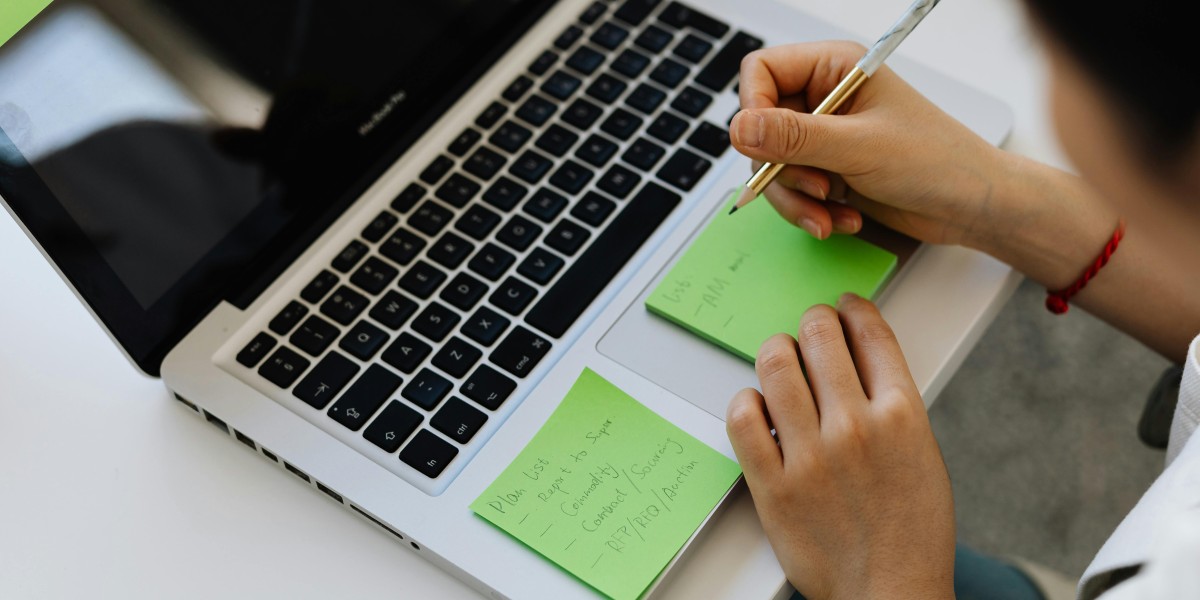 Struggling With Deadlines? Hire Expert For Online Course Help Today!