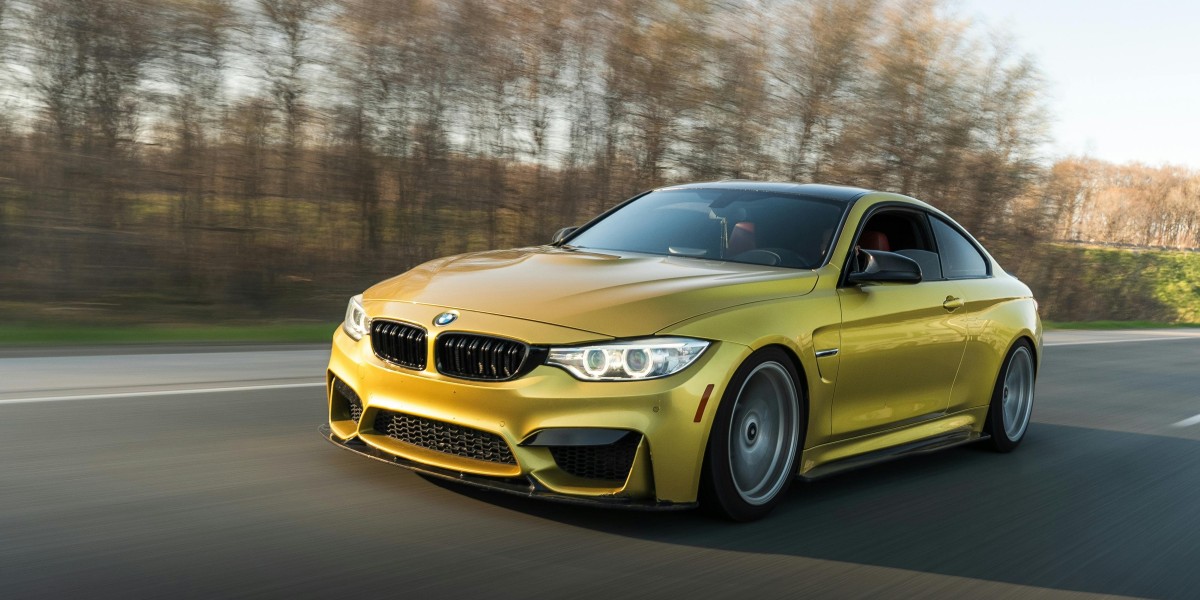 Enjoy with Family with Rent a Car Bahira Town Lahore