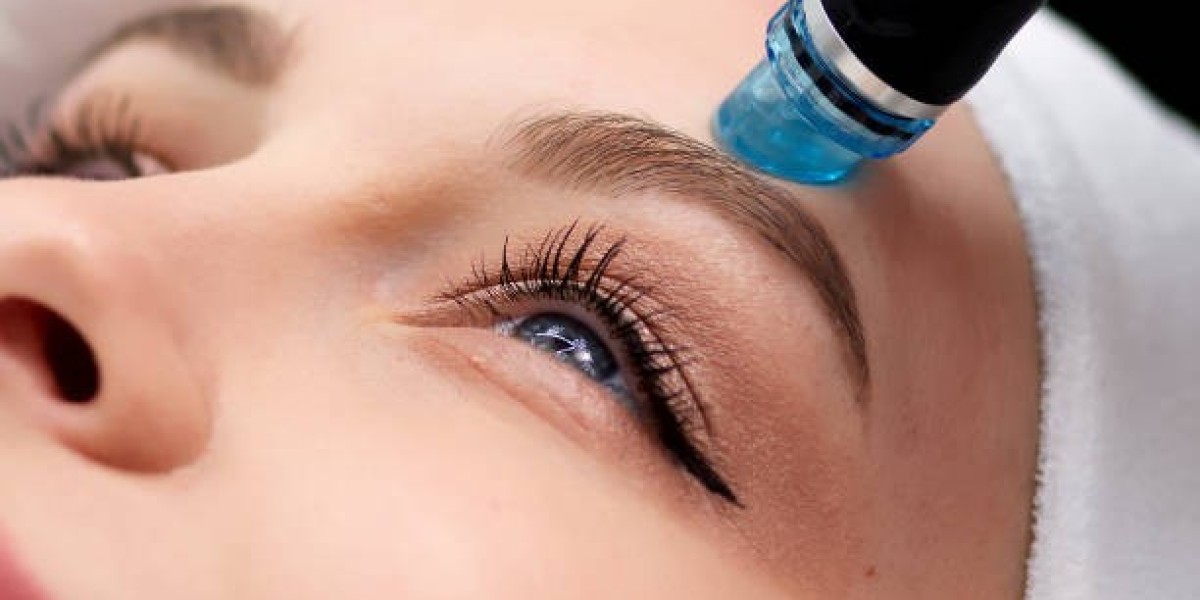 What's the difference between medical and signature HydraFacial?