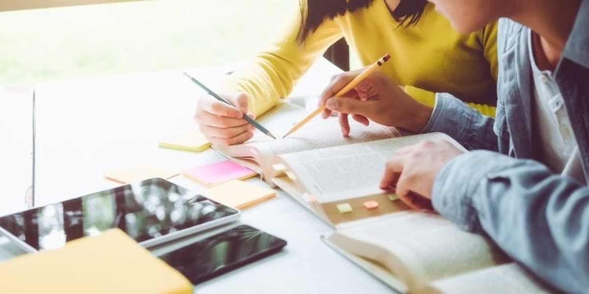 Top Assignment Help Strategies for Australian University Students