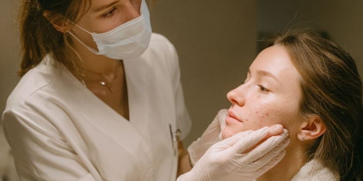 Best Dermatologist | Royal Clinic: Personalized Skin Solutions