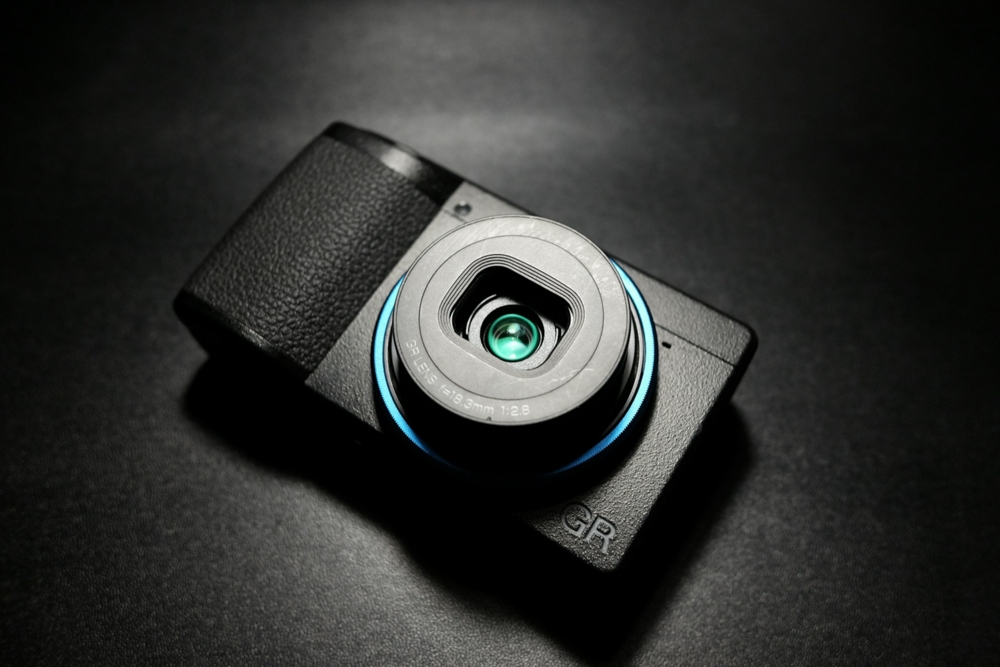 Ricoh GR III Review (Updated for 2026): Compact Powerhouse