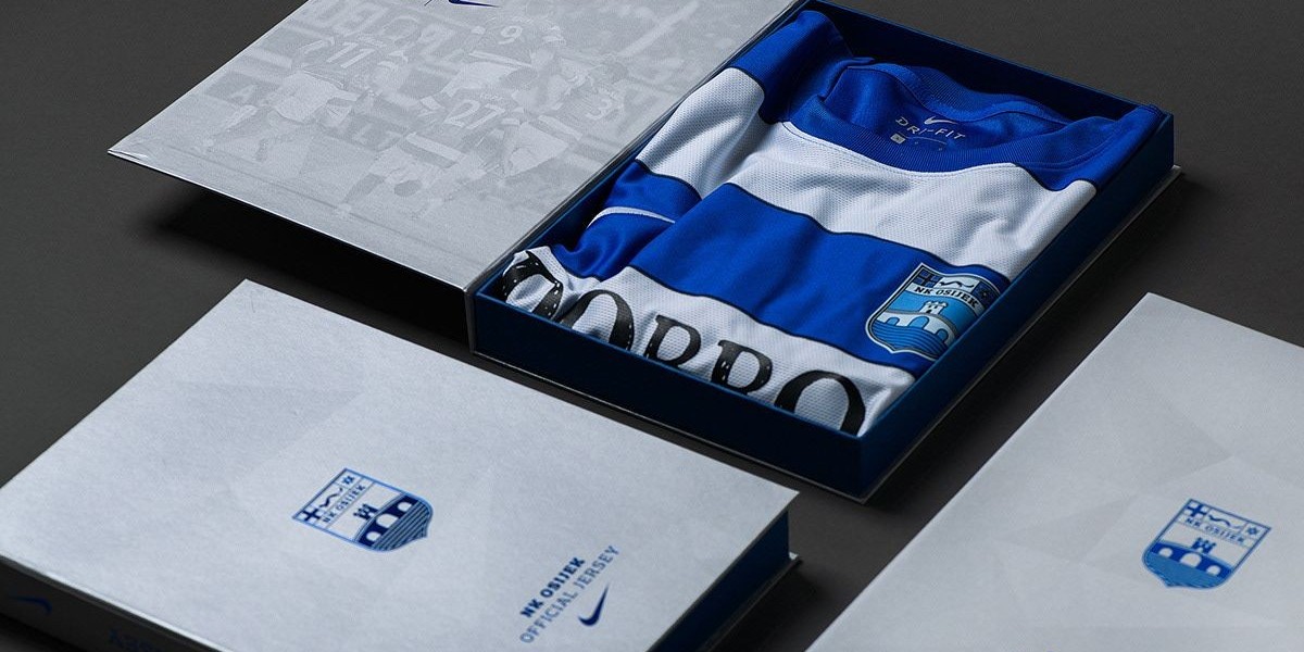 Material Selection Tips for Durable and Attractive T-Shirt Boxes