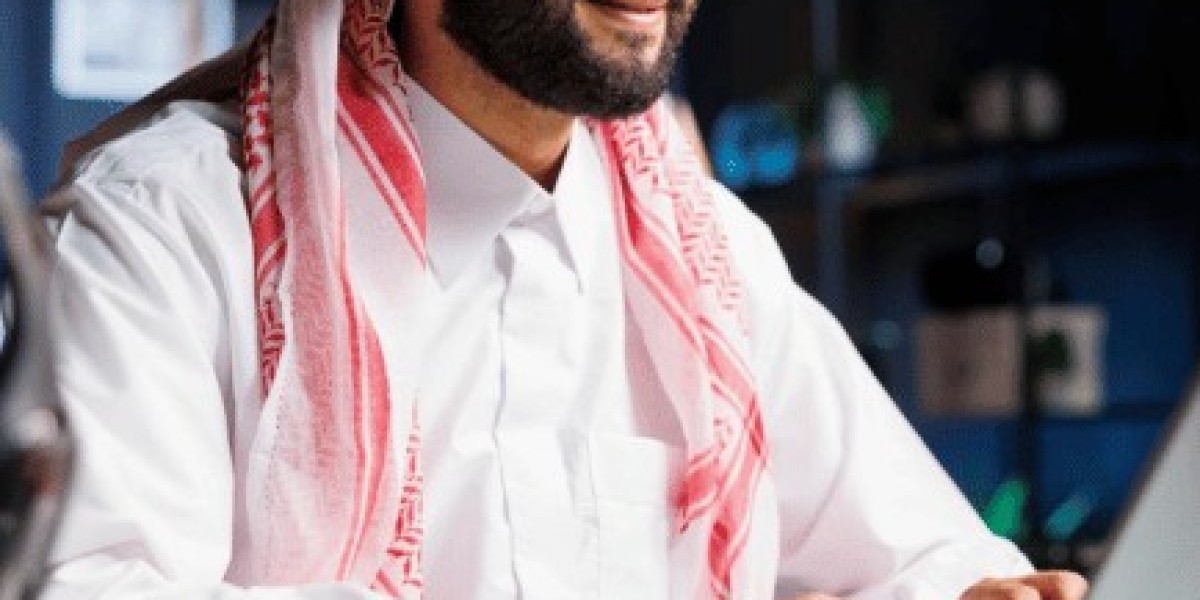 Small Business Setup in Ajman: Why Stratrich Is Your Trusted Partner