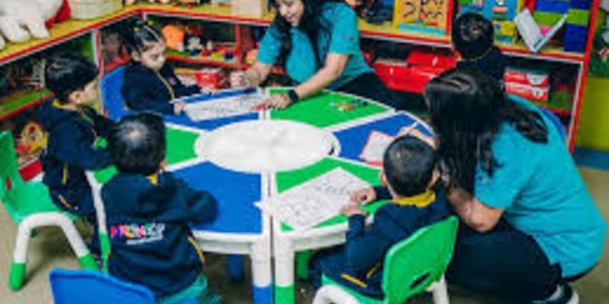 Reliable and Loving Child Daycare Near Me for Working Parents