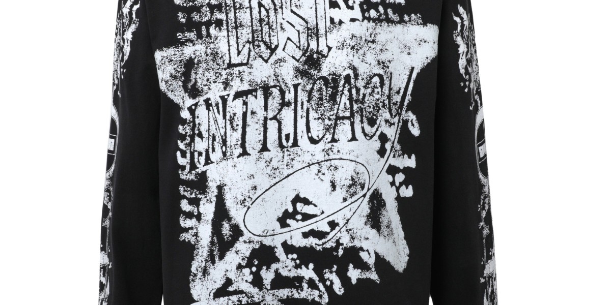 Lost Intricacy Clothing: Where Street Style Meets Creative Expression