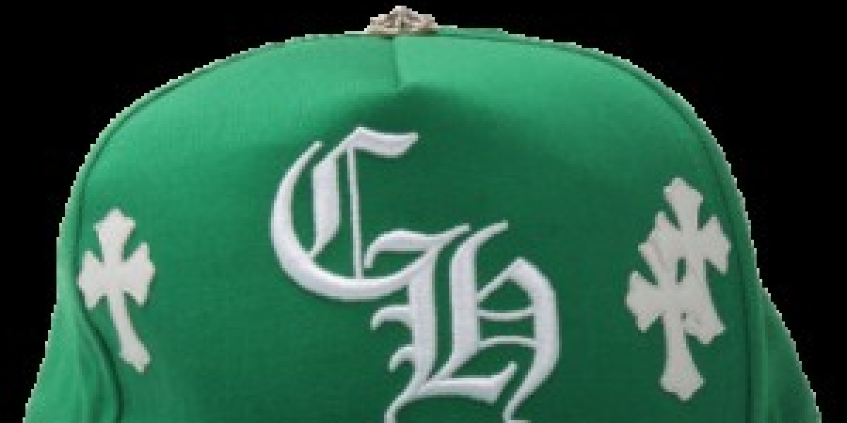 Exploring the Luxury of Cappello Chrome Hearts – The Perfect Gift for Fashion Lovers