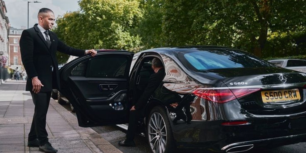 Luxury Airport Transfers in Amsterdam - Holland Vip Transfers