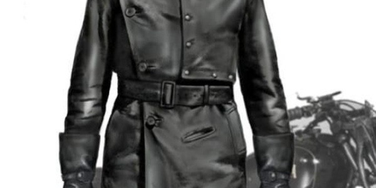 The Most Memorable Willem Dafoe Jacket Looks in Film