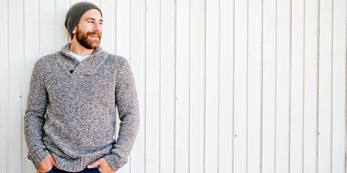 Streetwear Fashion Trends for Women: Top Looks in 2026