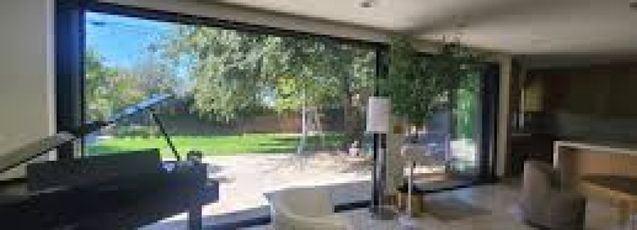 Los Angeles Mobile Screens Cover Image