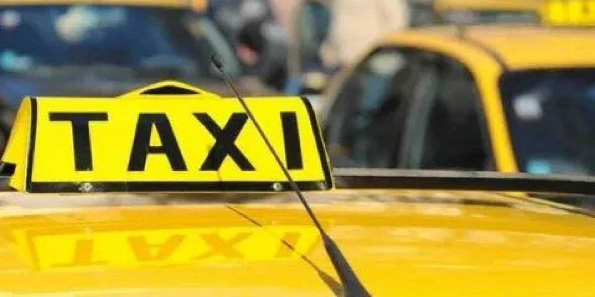 Complete Guide to Riyadh to Makkah Distance and Makkah Ziyarat Taxi Services