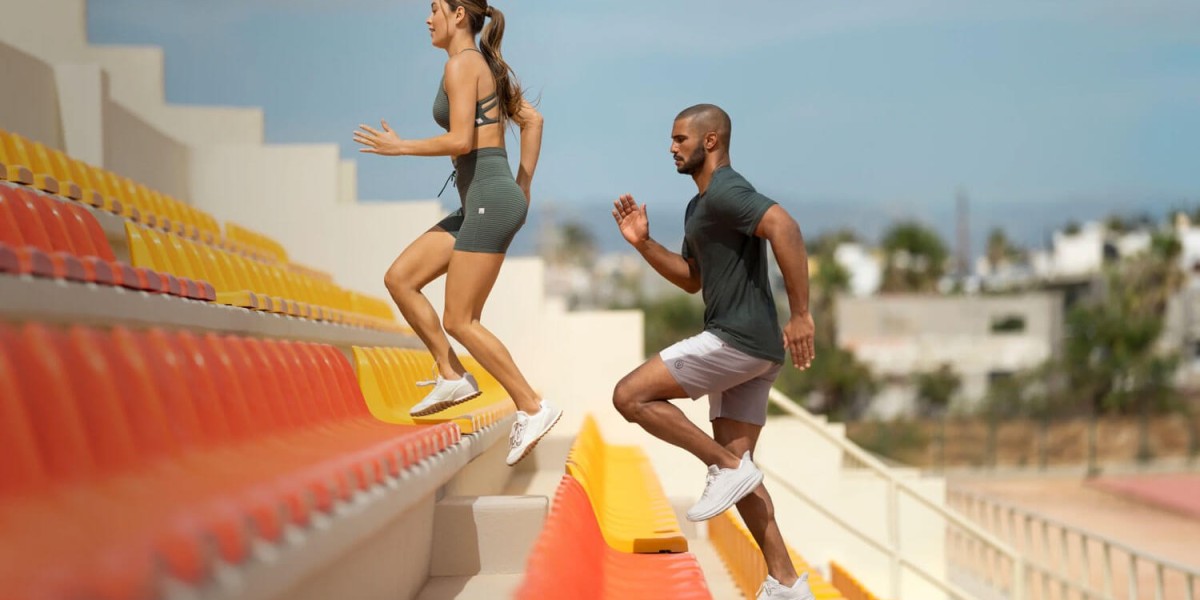 Upgrade Your Wardrobe with Vuori Clothing and Taylor Swift