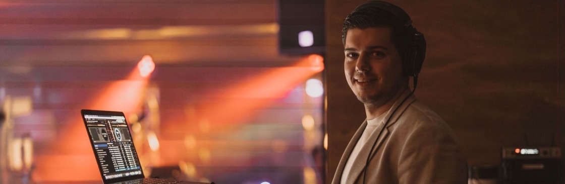 Wedding DJ Munich Cover Image