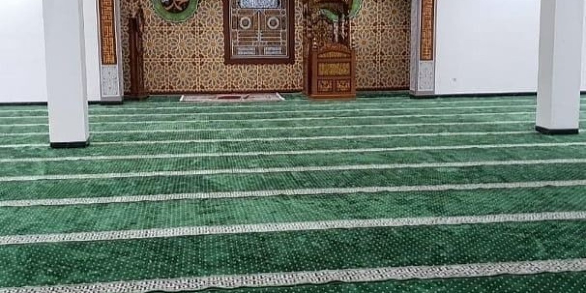 Luxury Wall to Wall Carpet Dubai – Prayer Carpet