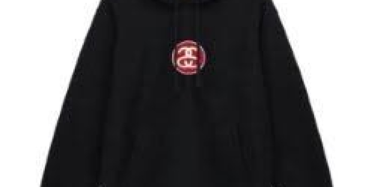 Stussy Clothing Fashion Guide: Popular Streetwear Trends Explained