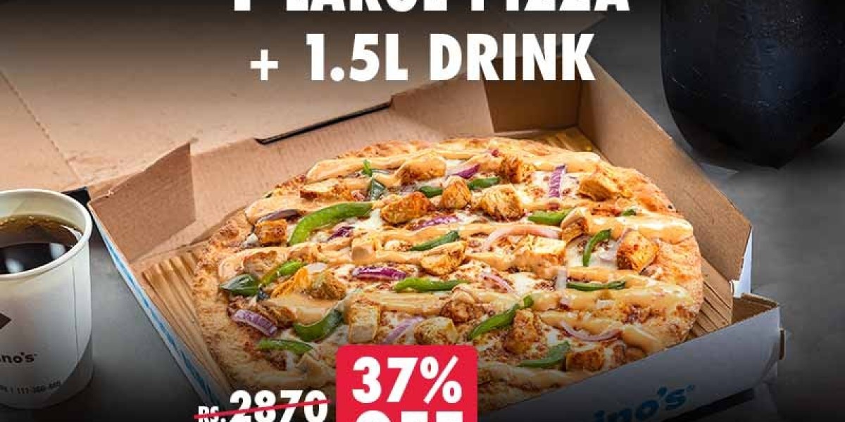 Stuffed, Spicy, Delicious: Homemade Peri Peri Pizza