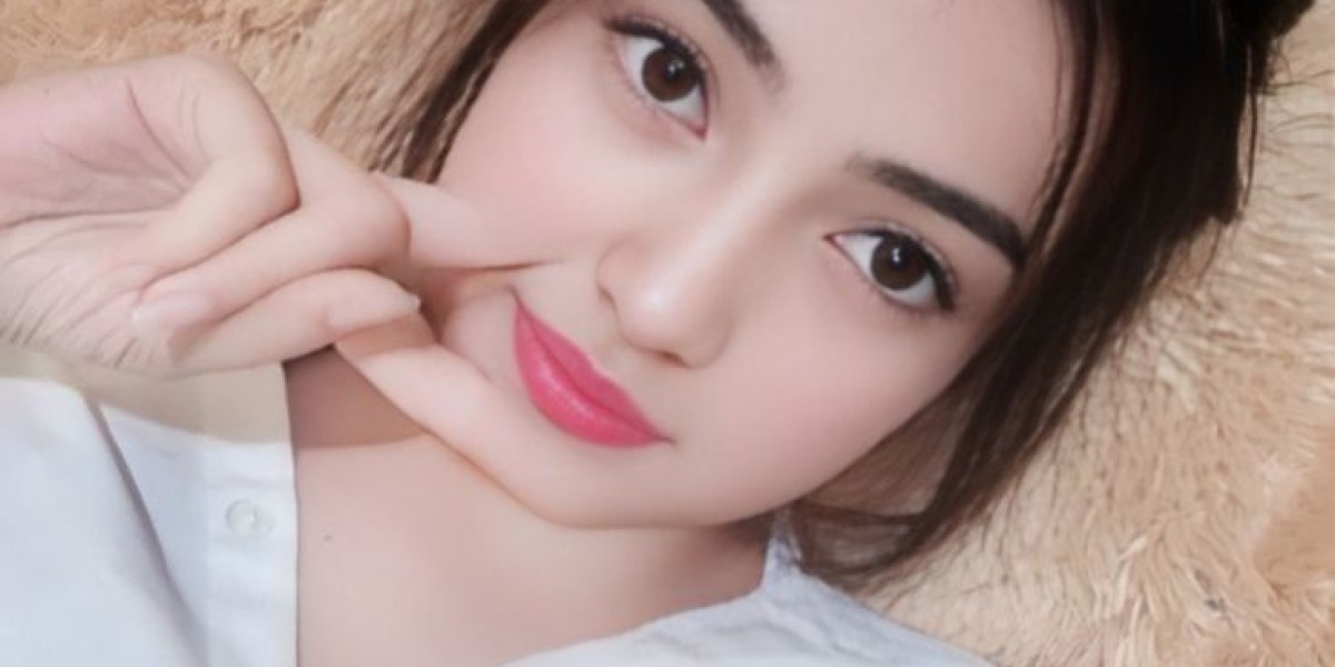 Enjoy A Romantic Evening with Russian Karachi Call girls