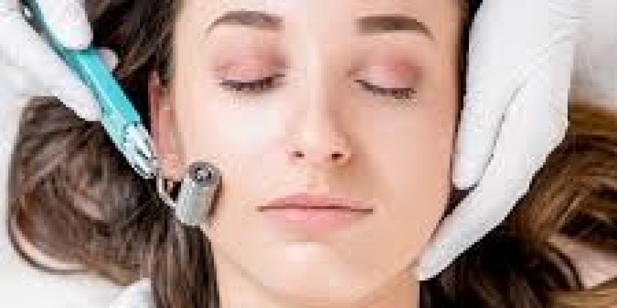 Derma Roller Skin Care Treatments Near Dubai Marina for Radiant and Youthful Skin