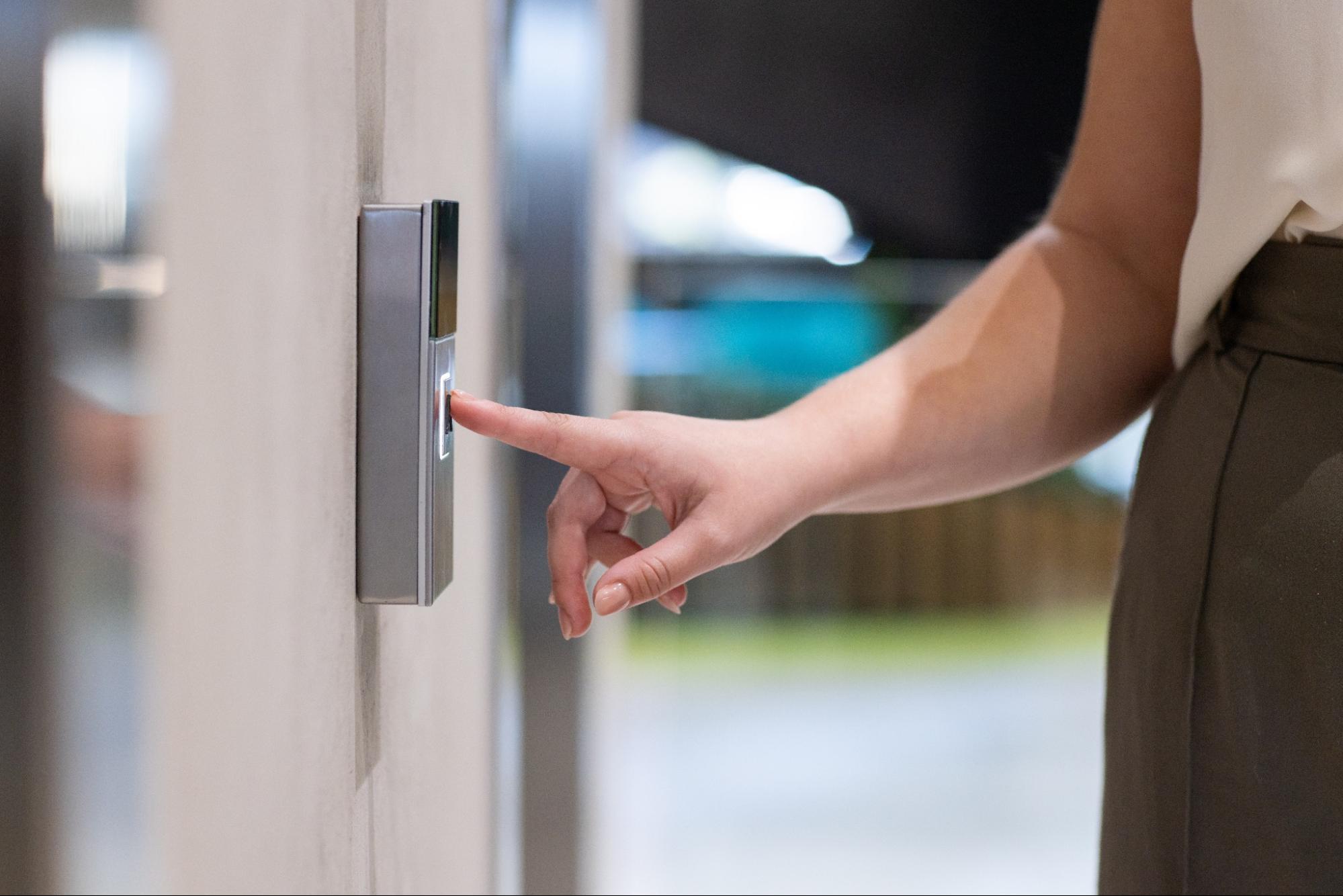 Guide to 6 Types of Door Access Control Systems | Comnet SG