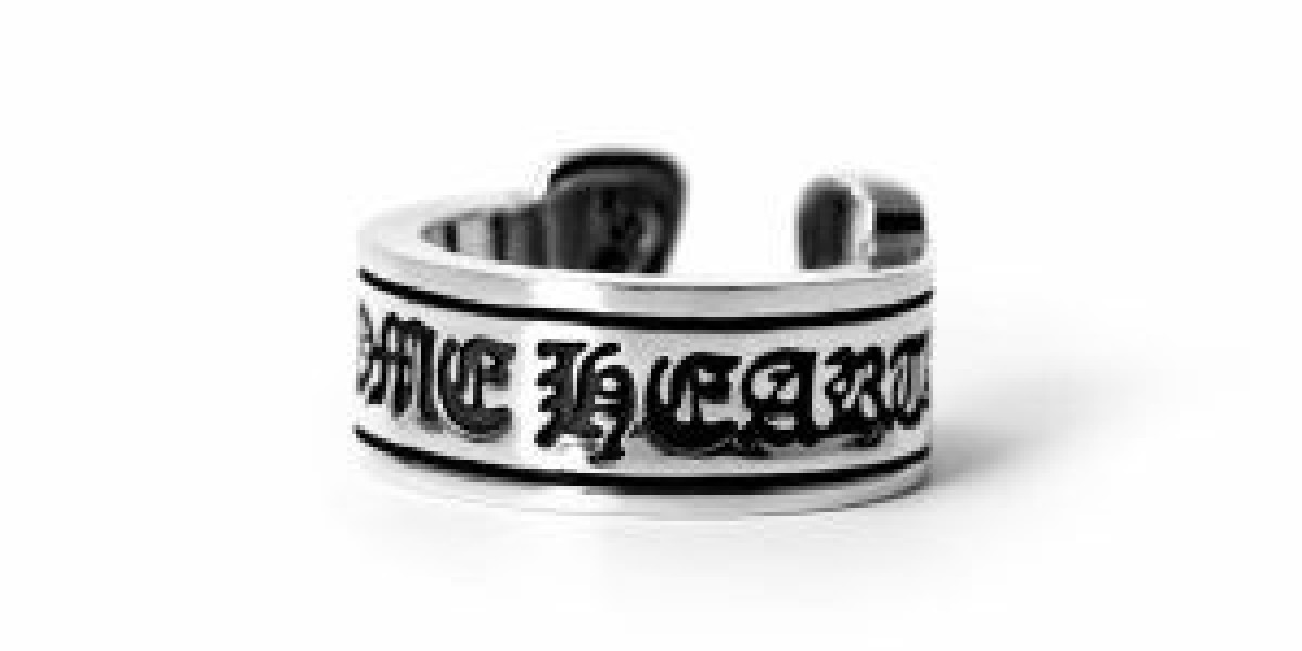 Chrome Heart Ring: A Symbol of Luxury, Style, and Modern Fashion