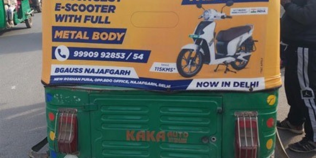 What is Auto Rickshaw Advertising? Complete Guide for Brands in India