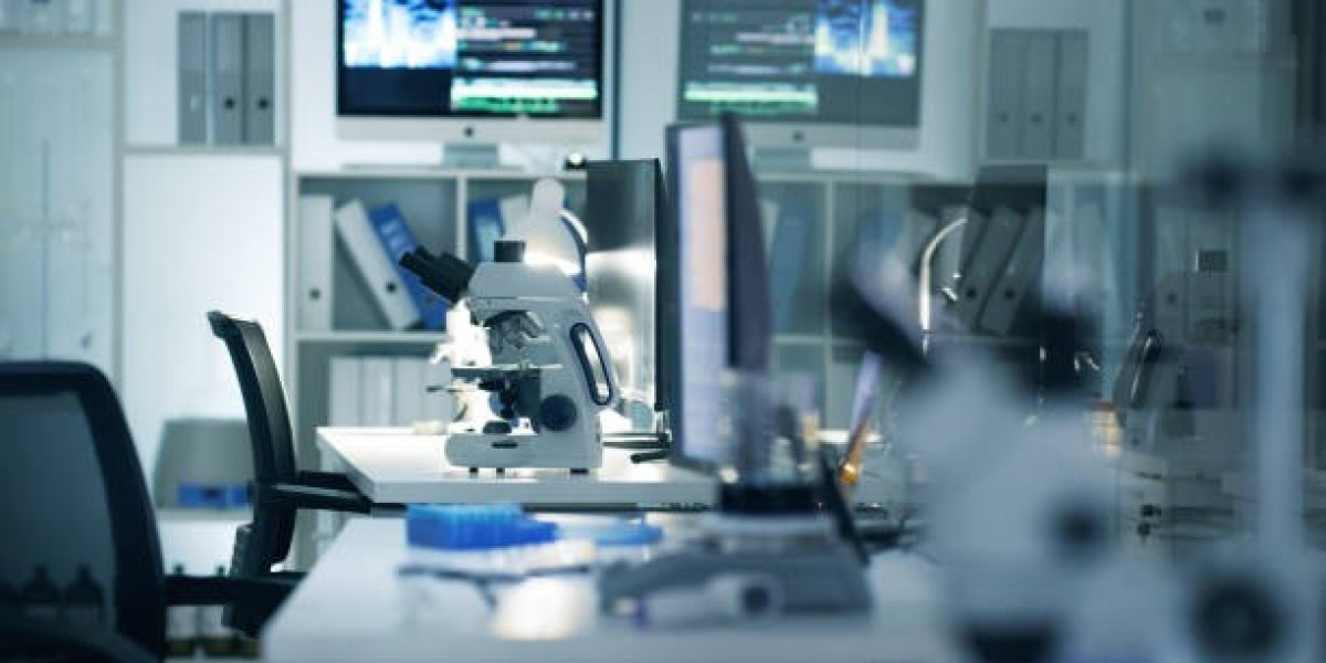 Life Science Microscopy Devices Market 2025–2033: Trends, Growth Drivers, and Forecast Analysis
