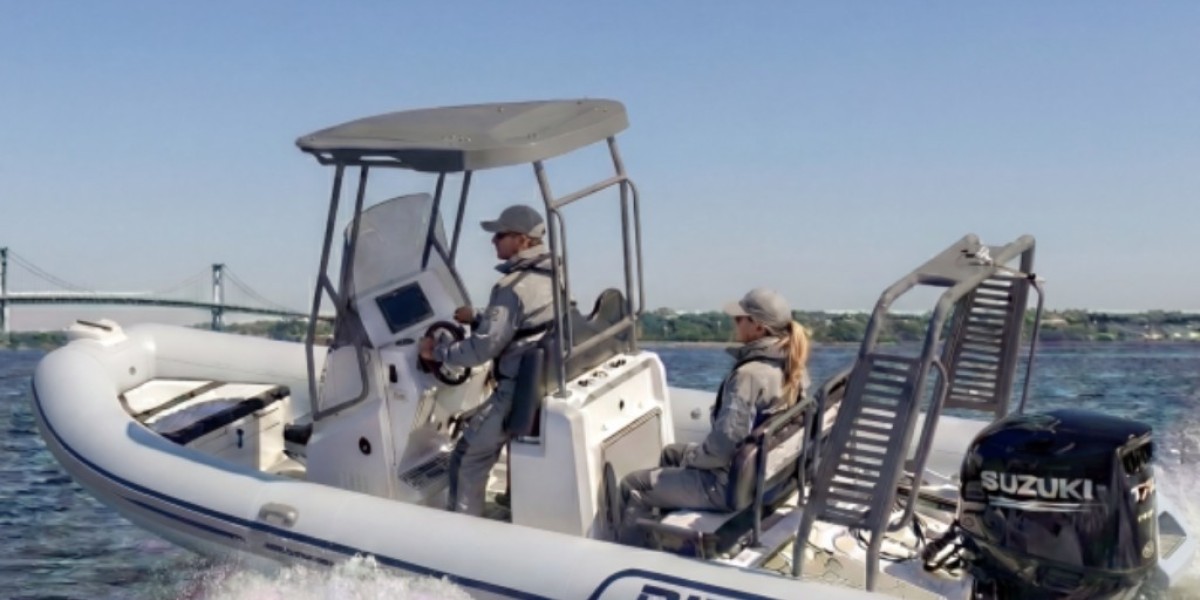 How to Choose the Right Commercial RIB Boat Today