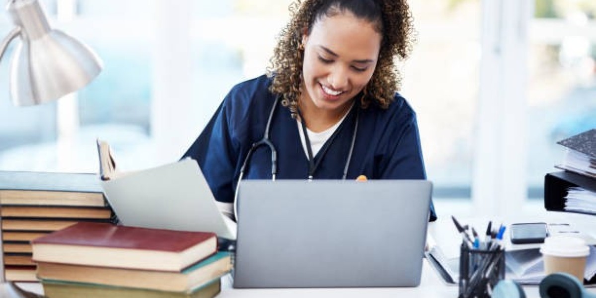 Benefits of Hiring Thesis Writing Services in the UK