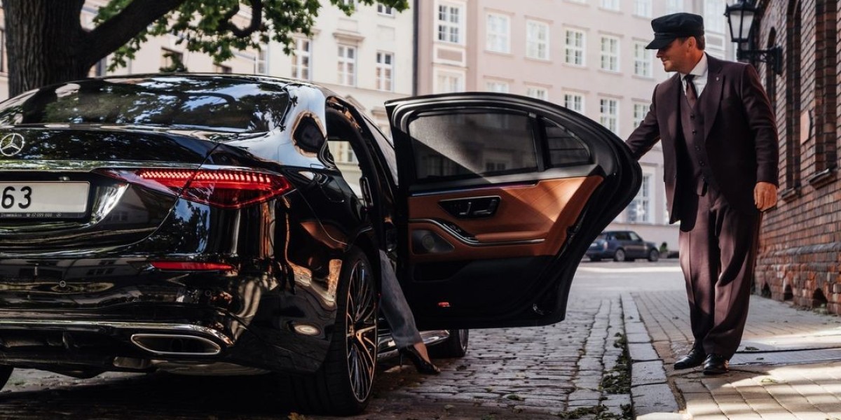 Airport Limo Service & Executive Corporate Transportation Solutions
