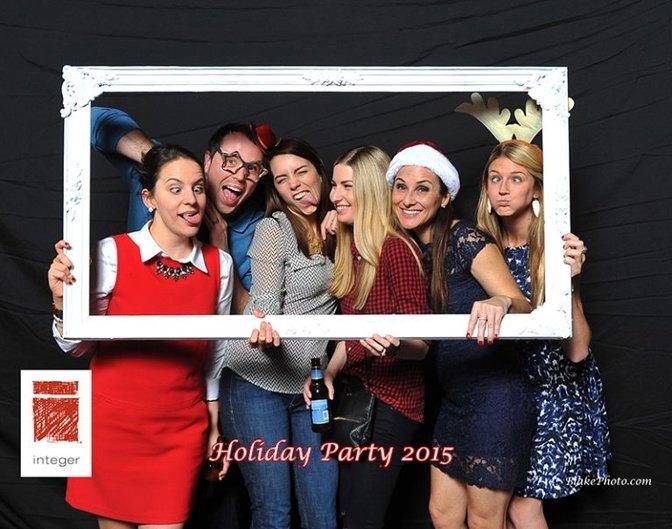 Why a Corporate Event Photo Booth Is Essential for Modern Business Events | Articles | Blake Photography | Gan Jing World - Technology for Humanity | Video & Movie Streaming