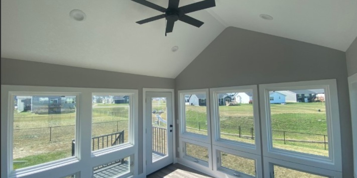 Transform Your Home with Professional Sunroom Installation in Waukee, Iowa