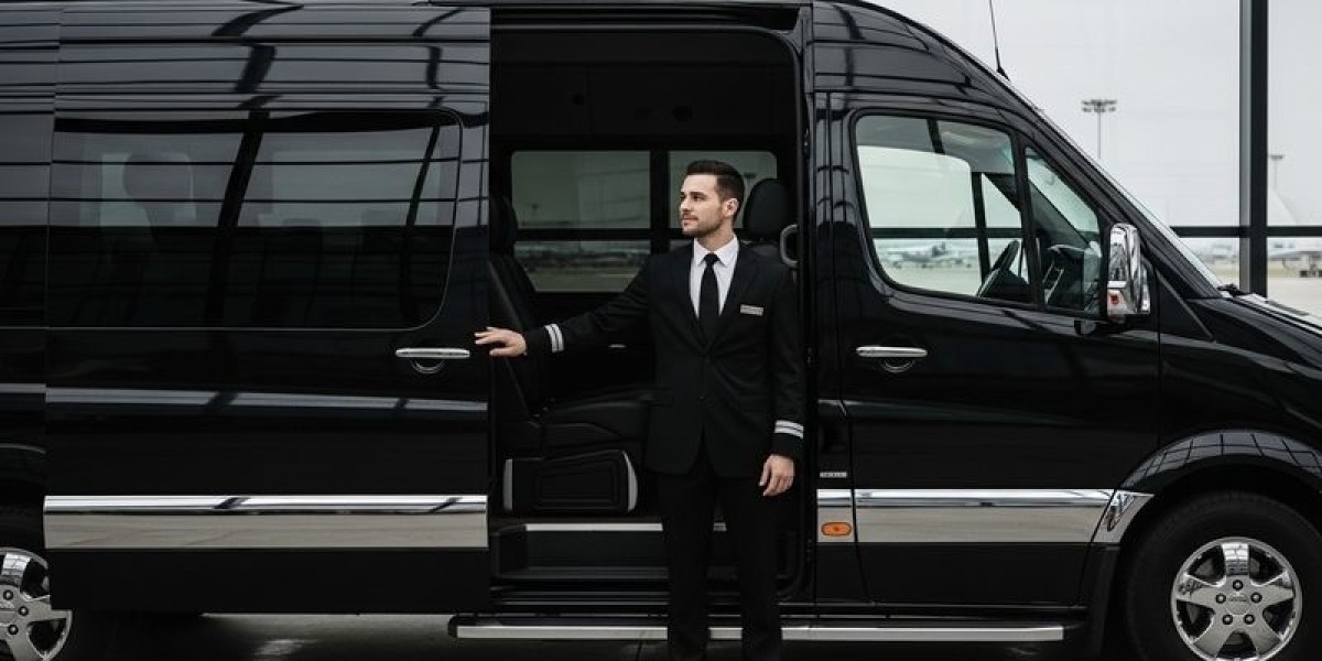 JFK Airport Limousine Service: Escaping NYC Traffic Anxiety in Style