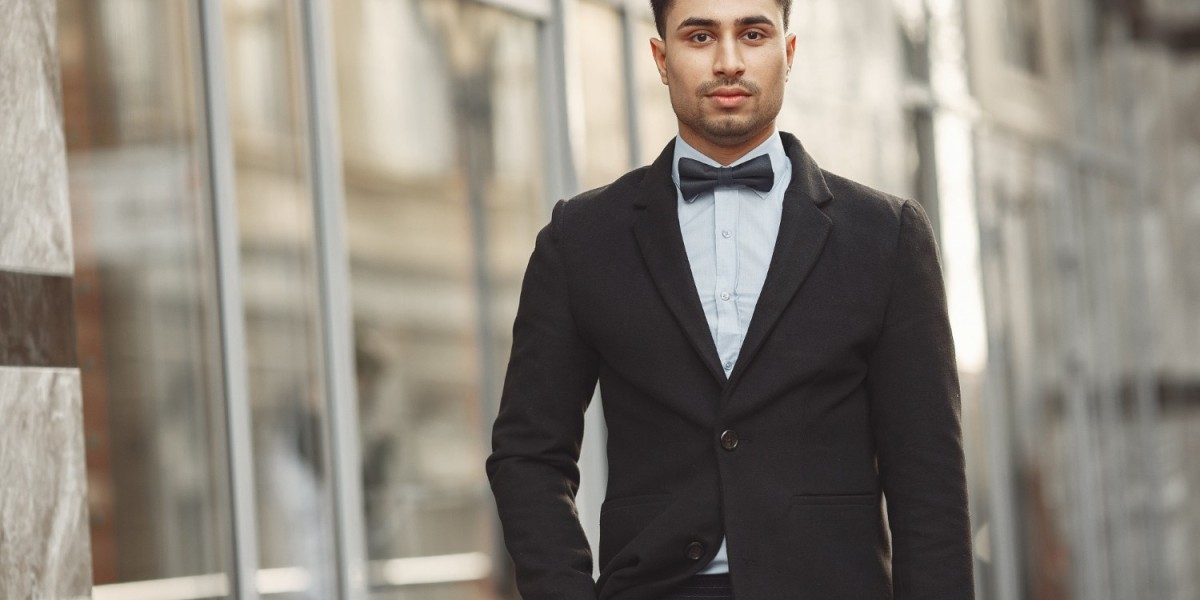 Wedding Suit Tailor in Maryland for a Perfect Fit on Your Special Day