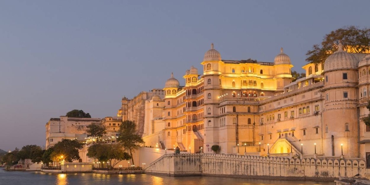 Rajasthan Heritage Holiday Packages – Walk Through the Living Stories of Royal India