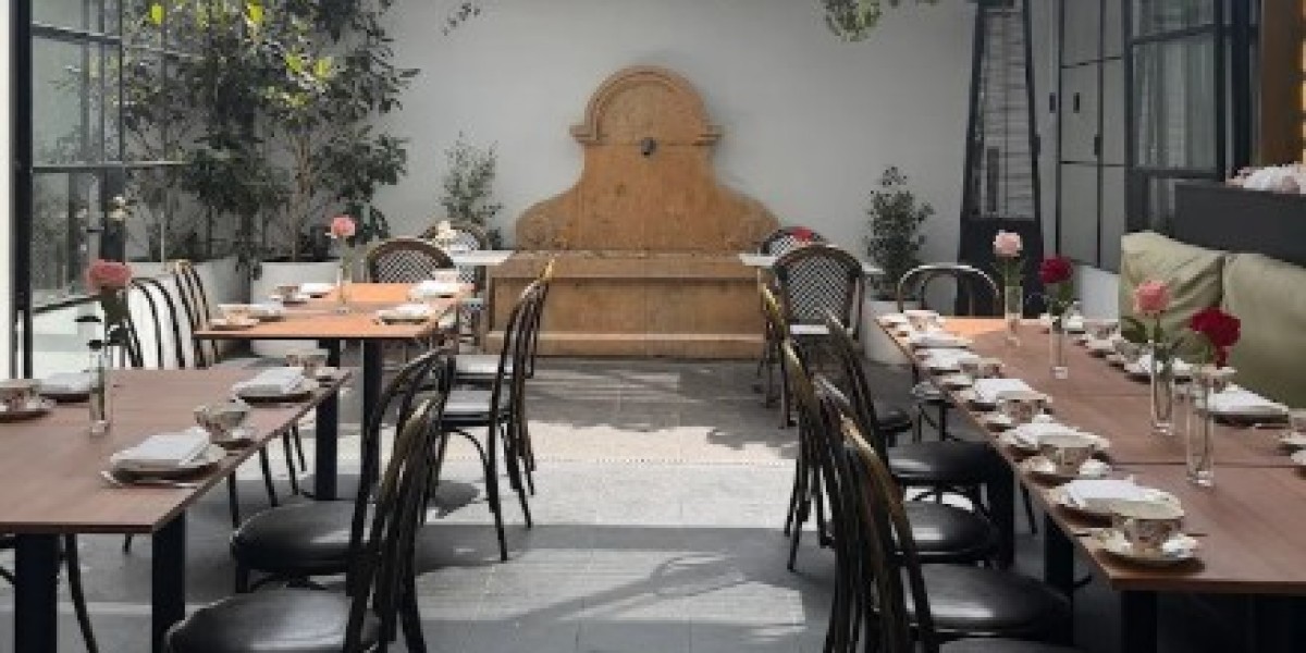 Restaurant in toorak