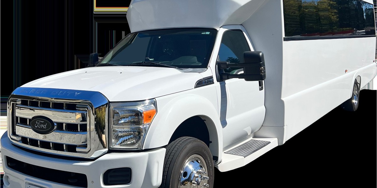 The Ultimate Guide to Choosing a Wedding Limousine Service