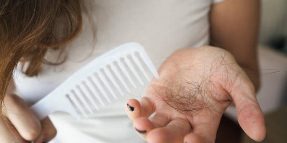 The Link Between Scalp Inflammation and Hair Loss: