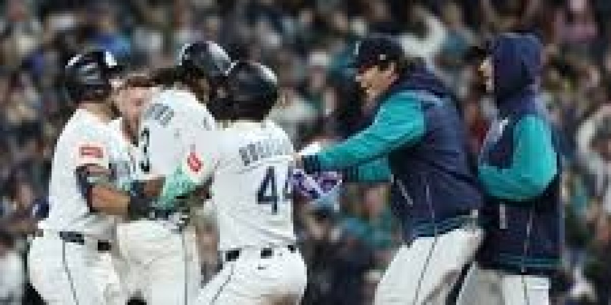 The Mariners include a style, and it Josh Simpson