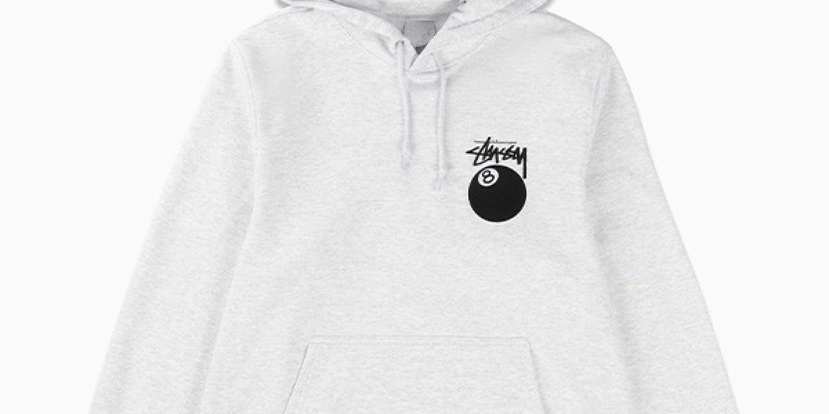 How Stüssy Went From Surf Brand to Streetwear Legend