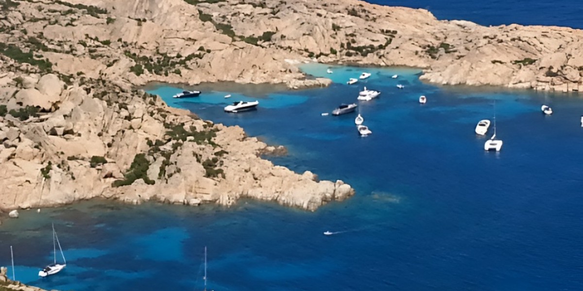 Discover the Best Boat Tour Experience in the La Maddalena Archipelago